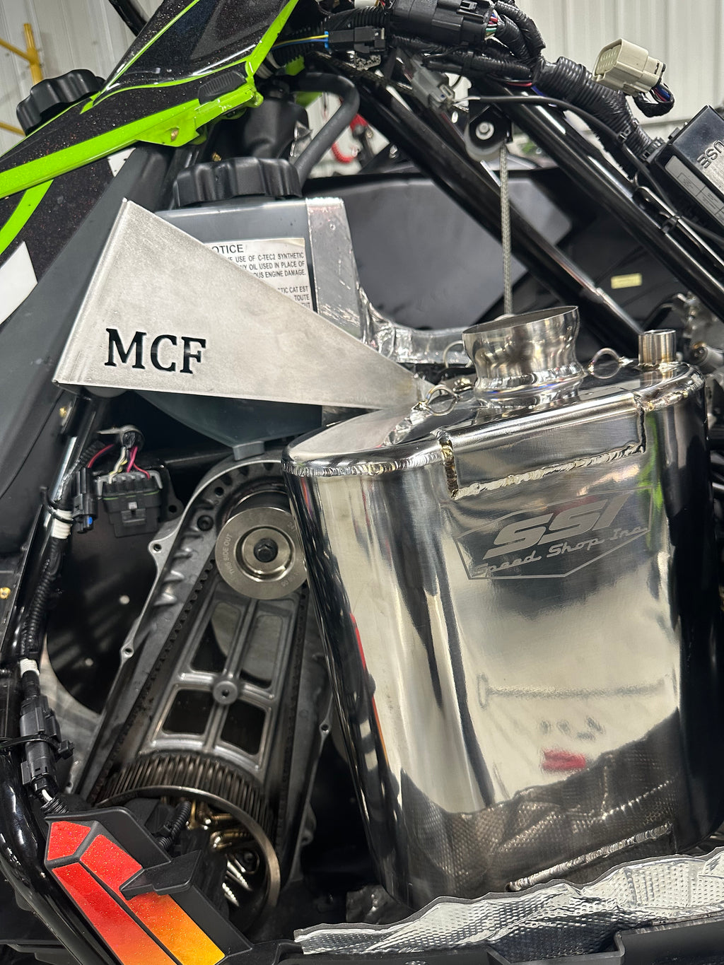 Catalyst oil tank guard
